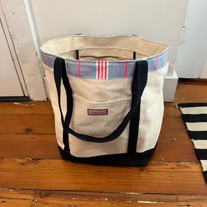 vineyard vines canvas tote bag